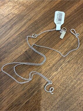 Sterling Silver Script 'e' initial Pendant Necklace